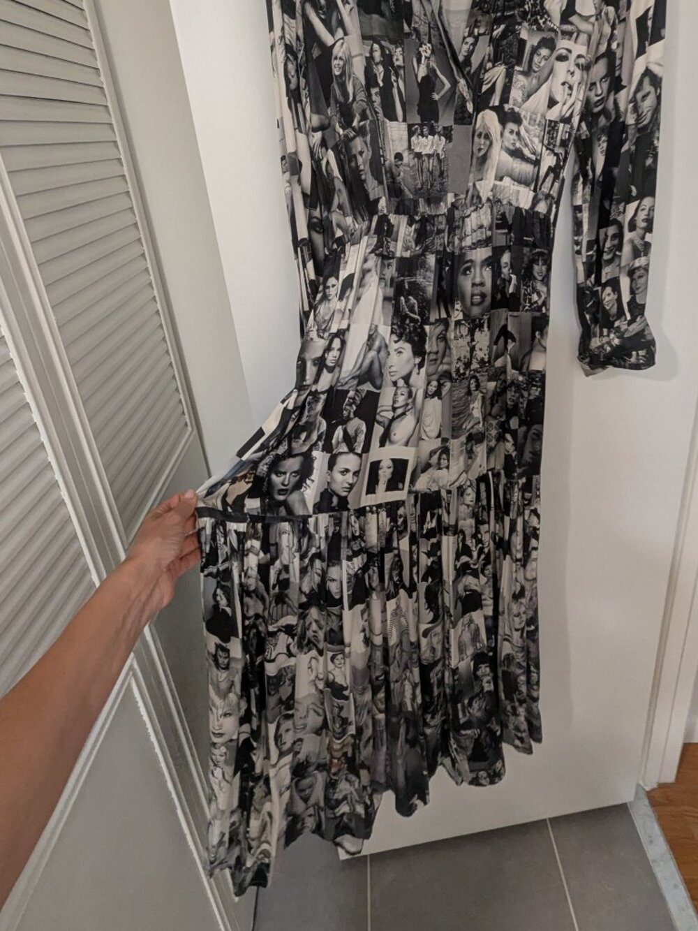 Dress - Picture 8 of 10